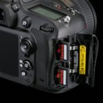 Nikon-D600_DoubleSlot_2